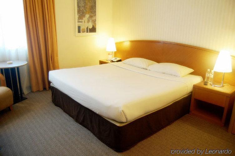 Regalpark Hotel Kuala Lumpur
