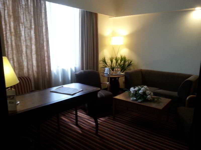 Hotel Regalpark Kuala Lumpur